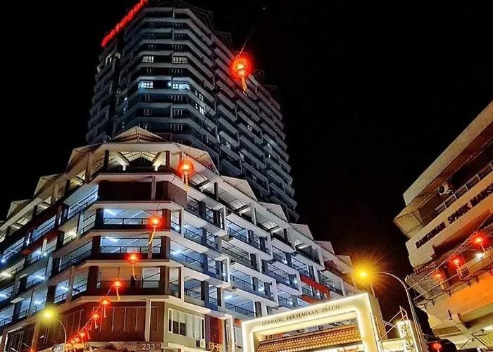 The Octagon Ipoh - Home Stay II