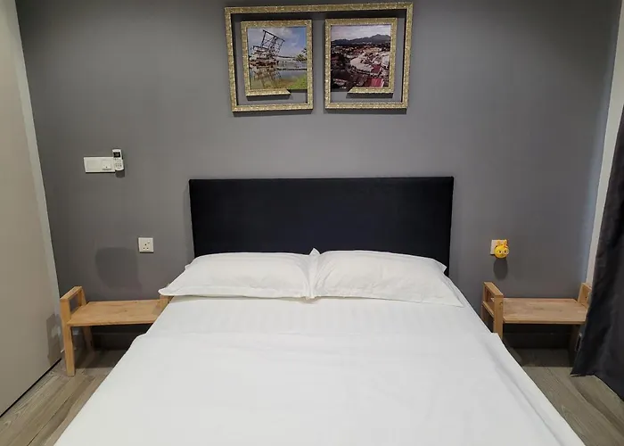 The Octagon Ipoh - Home Stay II