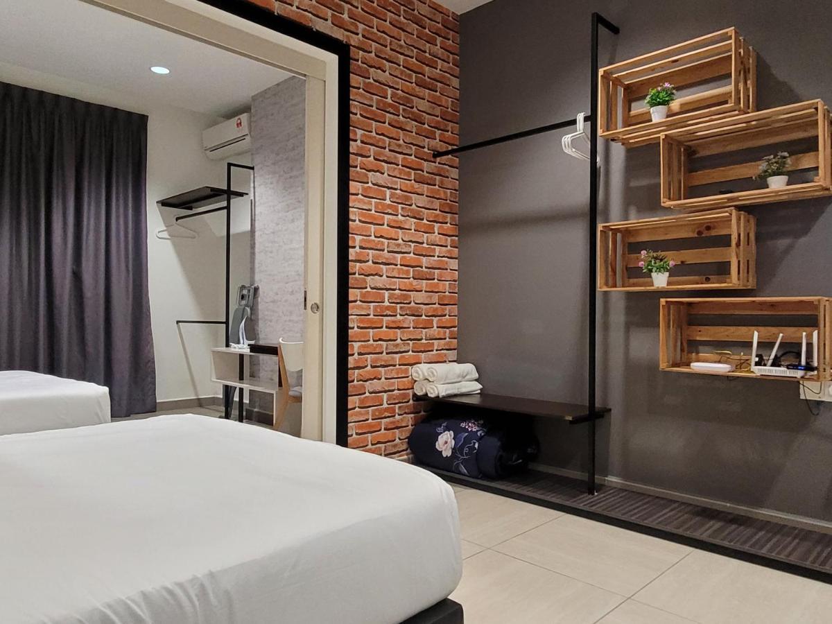 The Octagon - Ii Apartment
